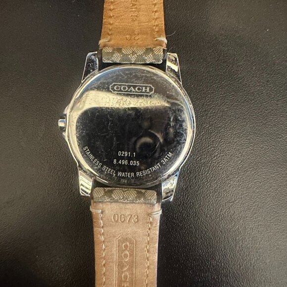 Coach Signature Brown & Khaki Women’s Watch - Need New Battery - Picture 6 of 10
